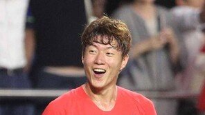 [아시안컵] ‘결승골’ 황의조 “힘들었던 경기, 교훈 삼아 발전하겠다”