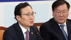 홍영표 “김정은 4차 방중, 한반도 비핵화에 큰 진전 기대”