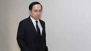 국정원 “김정은 방중 징후 파악…단둥 심상치 않았다”