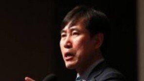 하태경 “北 초등생이 5·18특수부대?…지만원 창의력 노벨상감”