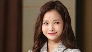 하연수, ‘욱일기’ 논란에 당당…하프·구글링 논란 까칠 태도 그대로?