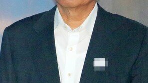 “靑비서관, 원세훈 원장께 특활비 잘 쓰겠다 전해달라 해”