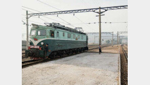 “北 열차서 실수로 떨어지면? ”…영국 철도인의 北 국내선 철도 여행기