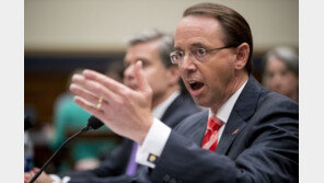 트럼프의 ‘눈엣가시’ 로젠스타인 부장관, “곧 떠나”…뮬러, 허허벌판에