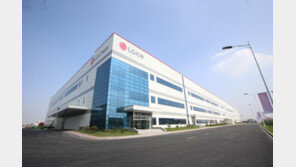 中·日에 꺾일라…LG화학, 中배터리 공장 증설에 1조2000억 투자