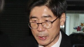 ‘채용비리 의혹’ 이광구 前우리은행장, 징역 1년6개월 실형