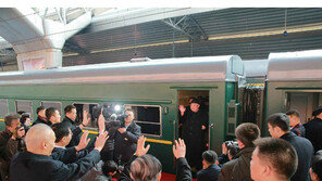 北통신 “새해부터 전격적 대외활동”…김정은 귀환 보도