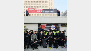 양승태, 3분간 ‘작심 발언’→2분간 문답→검찰선 침묵