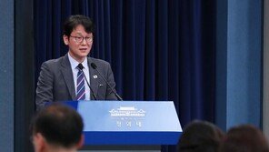 권혁기 “盧 행정관에서 文 첫 춘추관장까지…큰 영광”