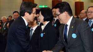 박지원 “황교안, 한국당  전대 나오면 떨어진다…홍준표 선택받아야 돼”