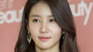 배우 김정민 부친상 “15년 넘게 연락없이 지내…편히 잠드시길”