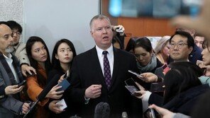 비건, 대북구호 단체  만나…인도주의 활동 필요성 공감