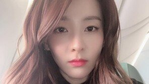 ‘36세 맞아?’ 산다라박, 눈부신 동안 미모 발산