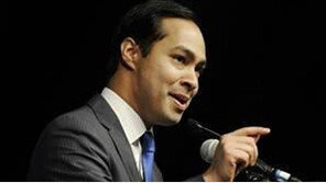 개버드 美의원·카스트로 전 장관, 2020년 대선 민주경선 출마 천명