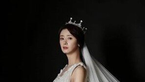 염지영♥이준우PD, 13일(오늘) 결혼…8년 연애 결실