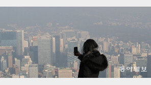 [청계천 옆 사진관] 미세먼지 서울 습격…비상저감조치 시행