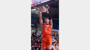 ‘욕설 파문’ 석주일, 정효근에게 사과했다