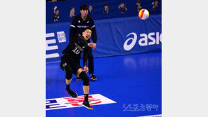 [스토리 발리볼] 쉼 없이 이어지는 현대캐피탈 미들블로커의 부상 악령