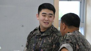 北지뢰에 두 다리 잃은 하재헌 중사 전역…“패럴림픽 나가 금메달 따겠다”
