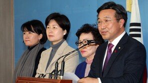 민주당 ‘호남 세불리기’ 일단 멈춤, 왜…평화당 의식?