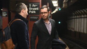 지하철에 바지벗은 남녀 승객 수두룩, “어머머, 뭔 일?”