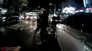 ‘암사동 흉기난동’ 벌인 10대 구속영장 신청