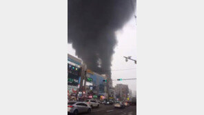 [속보] 천안 라마다호텔 화재, 1명 사망