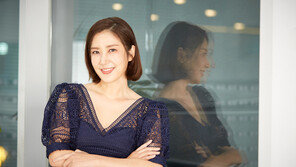 [인터뷰] 유호정 “홀로 두 딸 키우신 우리 엄마, 영화 찍는 내내 보고 싶더라”