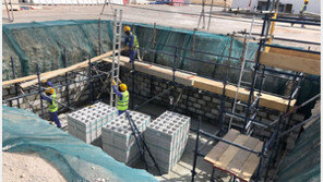 저유가 쇼크에 해고 찬바람… 중동 떠나는 필리핀 노동자