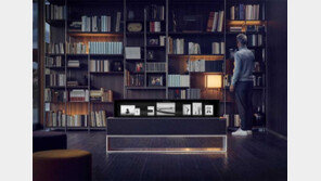 둥글게 말리는 TV, LG는 되고 삼성은 안 되는 이유는?