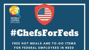 미슐랭 요리사 호세 안드레스, 셧다운 ‘구호 주방’ 열었다