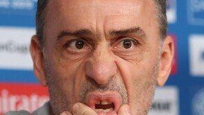 벤투 감독 “손흥민 출전 여부는 16일 결정”