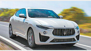 페라리 심장 품은 ‘슈퍼SUV’