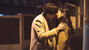 류혜영표 힐링…‘은주의 방’, 소리 없이 여심 공략