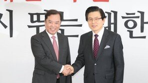 친박 프레임 질문에…황교안 “얼굴에 계파 이름 써 있는 것도 아니지 않냐”