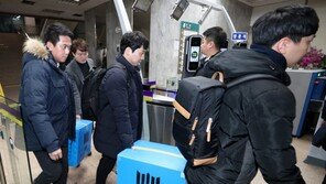 검찰, ‘통신사 봐주기 의혹’ 방통위 10시간 압수수색