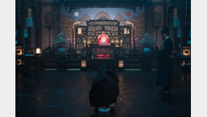 ‘왕이 된 남자’, ‘연출·음악·미술’ 환상의 3박자