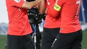 수월한 상대·충분한 휴식·짧은 이동…조 1위의 ‘꽃길’ 효과