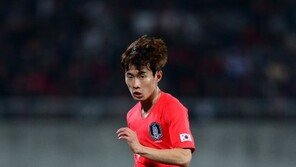 벤투호 첫 선발 김문환 “제 점수는요~. 70점.”