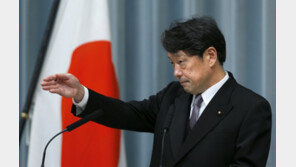 오노데라 日방위상 “레이더 갈등, 한국과 협의보다 국제사회 호소가 더 유효”