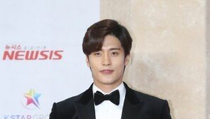 성훈, YG스튜디오플렉스가 출연료 안 줬다 “법적대응”