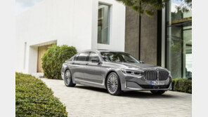 BMW, 6세대 부분변경으로 돌아온 ‘뉴 7 시리즈’ 최초 공개
