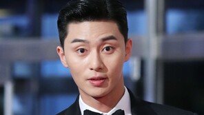 박서준 측 “봉준호 감독 ‘기생충’ 특별 출연…짧게 등장”