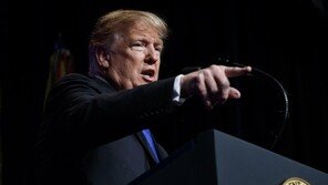 트럼프, “의회, 장벽예산 꼭 승인해야”…셧다운 장기화 예고