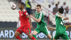 베어벡 감독의 오만, 후반 추가시간 골로 극적 16강행