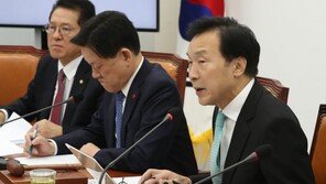 손학규 “행사용 이벤트로 지지율 높이겠다 생각 벗어냐야”