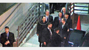 美, 방탄SUV로 김영철 경호… 시내 4성급 호텔 객실 30개 제공