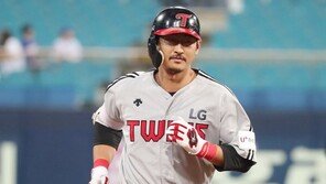 LG 박용택, 2년 25억원에 계약 완료