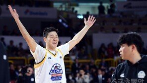 LG 조성민, 3년 만에 3점슛왕 등극…100명의 믿음에 보답
