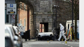 英 북아일랜드서 차량 폭탄 테러…급진 민족주의 추정 용의자 4명 체포